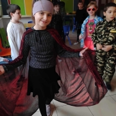 Niepubliczna Szkoła Podstawowa Niebieska 21