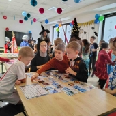 Niepubliczna Szkoła Podstawowa Niebieska 21