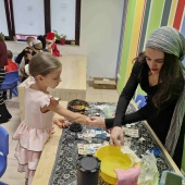 Niepubliczna Szkoła Podstawowa Niebieska 21