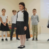 Niepubliczna Szkoła Podstawowa Niebieska 21