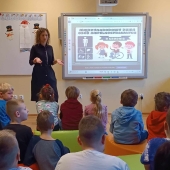 Niepubliczna Szkoła Podstawowa Niebieska 21
