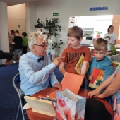 Niepubliczna Szkoła Podstawowa Niebieska 21