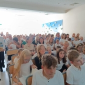 Niepubliczna Szkoła Podstawowa Niebieska 21