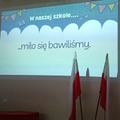 Niepubliczna Szkoła Podstawowa Niebieska 21